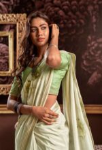 rajpathpresentgangotrisilk181001181010digitalfloralprintsareescollection2320231207180843 Yashviena Heritage